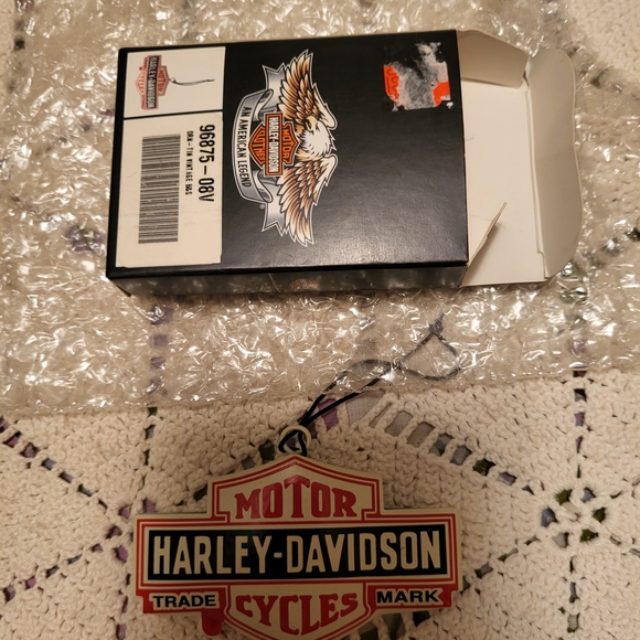Harley-Davidson Logo Ornament - Picture 3 of 3